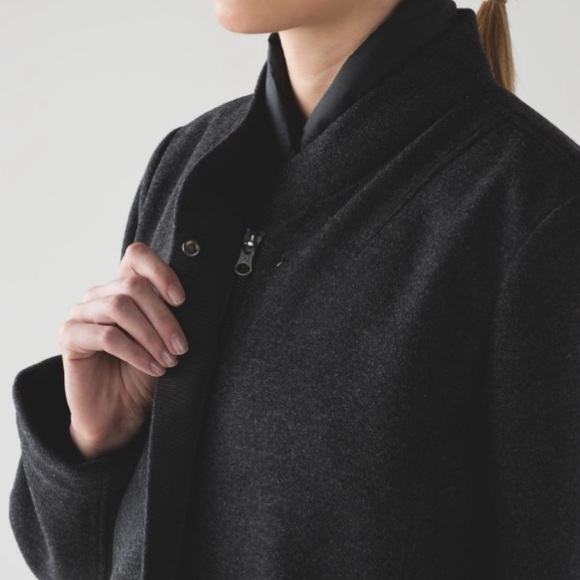 Lululemon All Days Softshell - Picture 8 of 10